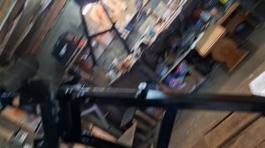 центральные подножки для Kugoo R2 крепится по заводским отверстием сверлить пилить не чего нужно