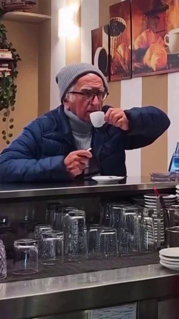 Преданый фанат кофейни