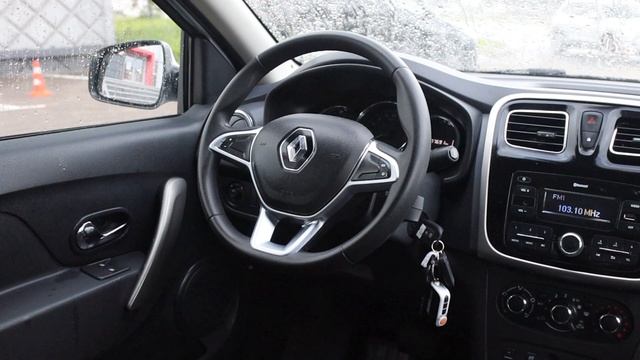 Renault Logan смотреть онлайн