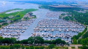 CHICAGO – Urban Pulse on Lake Michigan ｜ Deep House Chill Mix