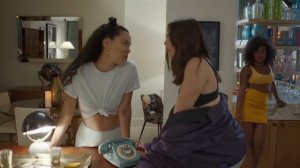 Dua Lipa - New Rules (Official Music Video)