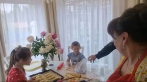 Самые вкусные булочки и сосиски в тесте. Удачный рецепт. У меня каникулы. Идея заготовки ароматов.