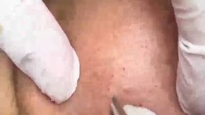 Очищение кожи с расслабляющим массажем лица