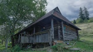 Нашёл необычный дом в горах и в нём переночевал. Бушкрафт