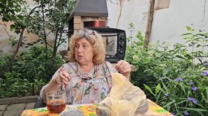 Никак не получается похудеть до 89 кг, Ем кекс