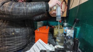 Два аккумулятора в которые «бахнули» электролит. ЧАСТЬ 1