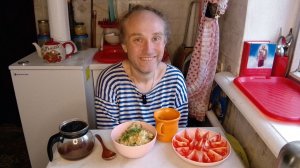 Обед с котями. Не унывайте и не ропчите, молитесь. Мукбанг. Обжор. Еда на камеру. Диета. Шизофрения.