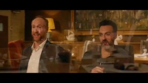Под Эйфелевой башней - Русский трейлер (2019) 16