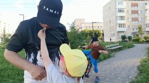 МУЖ ПРИЕХАЛ ДА С ГОСТИНЦЕМ🍓👏ВЕЧЕР ПРОВОДИМ  ХОРОШО👍.