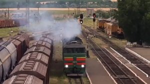 Отправление в депо. Тепловоз 2ТЭ10М-2377А-2603А /УЗ/ Станция Бессарабская [CFM]