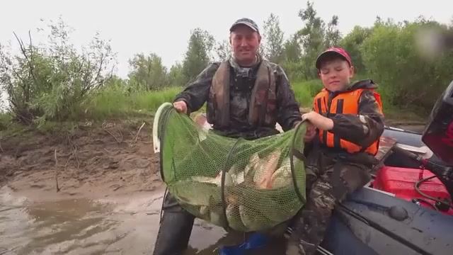 Как Поймать Много Язя на Изюм Рыбалка на Перемет смотреть онлайн