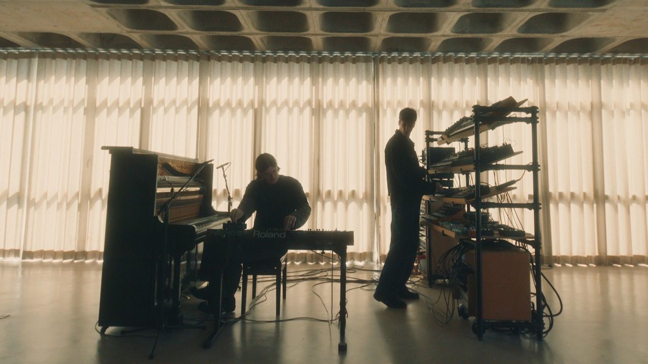 Two Lanes - Studio Live Session, 2026 смотреть онлайн