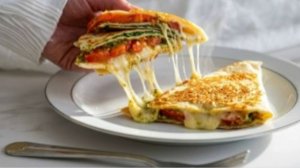 Эти сырные лаваши в тысячу раз вкуснее обычных сэндвичей