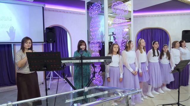 Мой всемогущий Бог смотреть онлайн