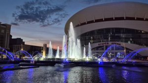 Музыкальный фонтан с подсветкой в городе Саранск. Июнь 2026