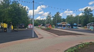 Лялечка и весёлый паровозик