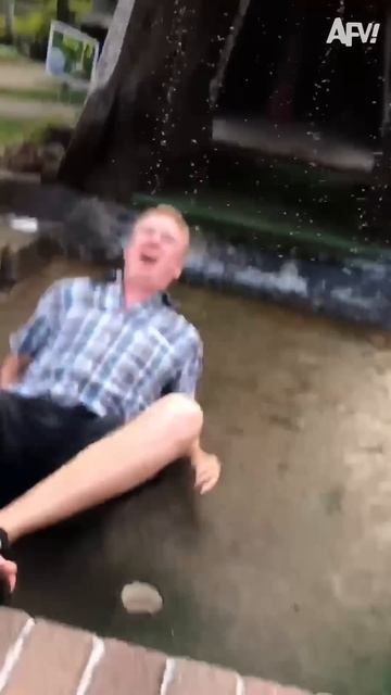 Dads Being Dumb 🤣 смотреть онлайн
