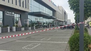 Обстановка на месте нападения на посетителей ТЦ в Краснодаре