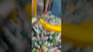 выполняю задания на космическом корабле.