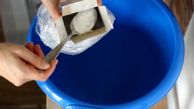 Чем и как помыть холодильник от запаха в домашних условиях смотреть онлайн