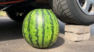 Как машина дробит хрустящие и мягкие продукты! - ЭКСПЕРИМЕНТ: АРБУЗ ПРОТИВ МАШИНЫ