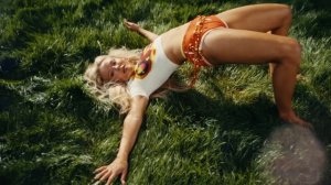 Zara Larsson - Midnight Sun (Official Music Video)