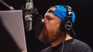 Luke Combs - Giving Her Away (Official Studio Video)