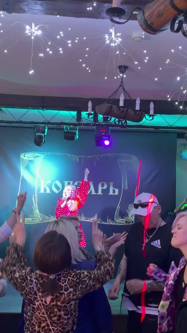Русский сарафан в Кобзаре в Москве #inessa #русскийсарафан #русскаямузыка #русскийстиль