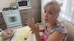 Розы 🌹 в саду// купили мясо// на ужин манты //🌺🤗
