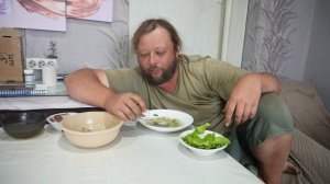Подвал Ильича _Маманя не даёт колбасы _обдрыстался после травы