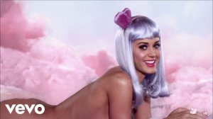 Katy Perry - California Gurls Official Music Video ft. Snoop Dogg