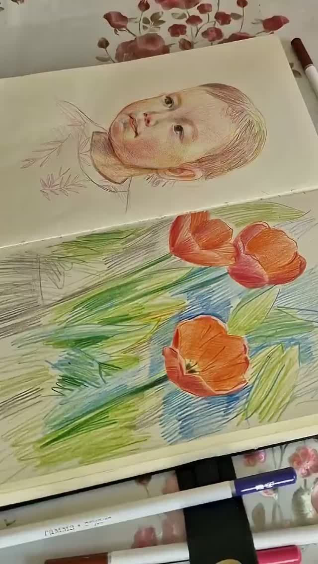 Заглянем в мой скетчбук? 🎨 Внутри то, что греет душу🩷