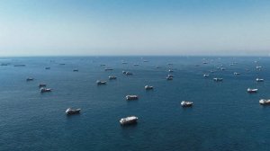 Через Ормузский пролив за сутки прошли 55 коммерческих судов
