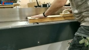 Фугование заготовки на станке с шейперным валом EcoWood SF 400W
