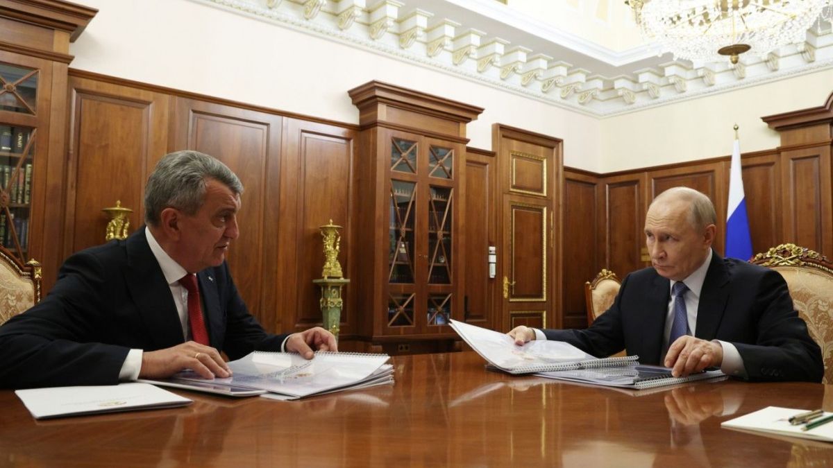 Владимир Путин провел встречу с главой Северной Осетии смотреть онлайн
