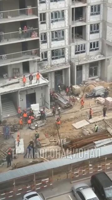 Балашиха. Как мигранты строят дома?