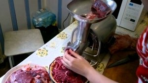 Настоящий помощник (Электро-мясорубка)