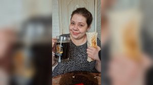 Мукбанг Шаурма и Квас/Милфа и альфонс-цыган