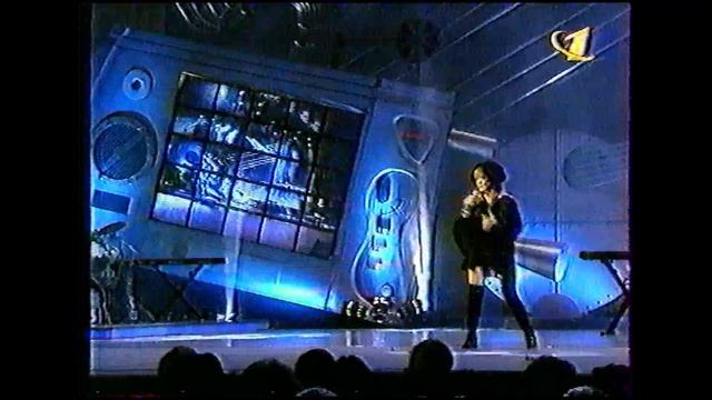 Алла Пугачёва - В воду войду