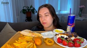 МУКБАНГ | ШАУРМА КАРТОФЕЛЬ ФРИ RED BULL ЧИЗКЕЙК БРАУНИ |