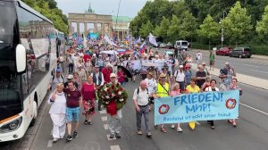 Антивоенная демонстрация в Берлине собрала до полутора тысяч человек
