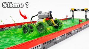Тестируем 5 автомобилей LEGO, дрейфующих на растущей глубине слизня