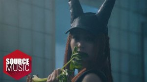 LE SSERAFIM 'DIFFERENT' M/V