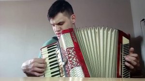 Три танкиста на аккордеоне.
