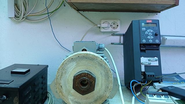 Частотный преобразователь Danfoss. Продолжение. смотреть онлайн
