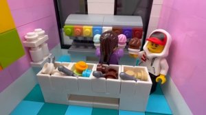 Я построил КРУИЗНЫЙ ЛАЙНЕР из LEGO...