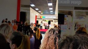Исполнила песню «Большие Перемены « на ярмарке в Деи #движениепервых #ярмарка #дши1 #SB_STYLE