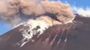 🌋 Активность на вулкане Этна (Сицилия, Италия, 17 июня 2026)

Исполины разбушевались...