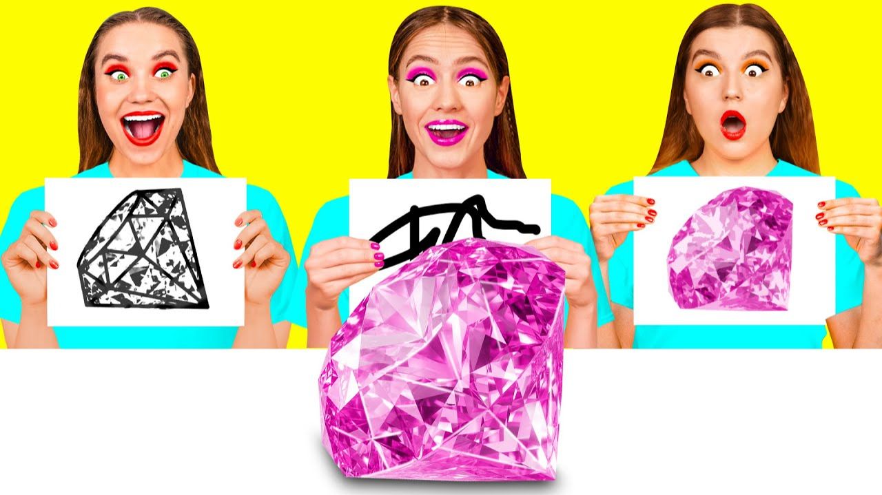 Кто Лучше Нарисует Предмет, Получит Его # Съедобная Битва от Fun Challenge смотреть онлайн