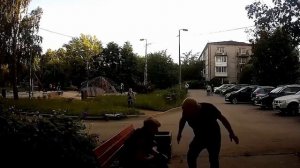 «Чего ты боишься? Он просто играется!»: В Петербурге огромная собака бросилась на ребёнка